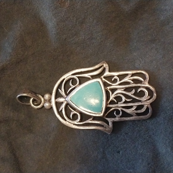 Sterling hamza with blue stone - Picture 3 of 3